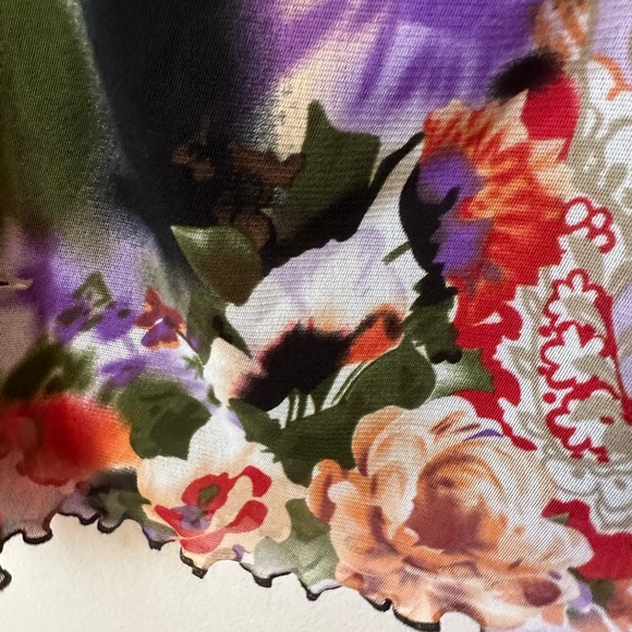 Floral Colorful Spring Summer V Neck Blouse Medium Crochet floral print tunic - Picture 7 of 12